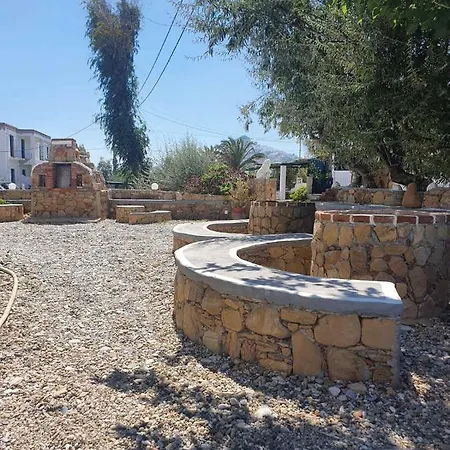 Molos Apartments * Skyros