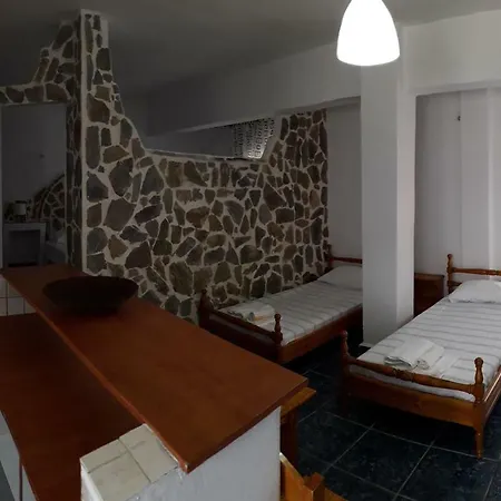 Apartment Molos Apartments